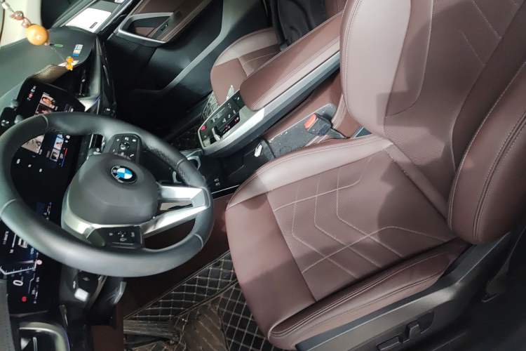 Used BMW X1 2024 sDrive25Li X Design Package Left Front Seat