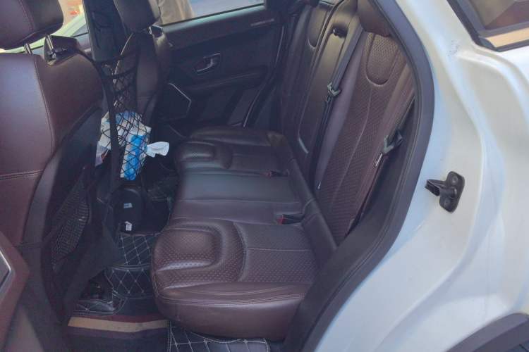 Used Land X7 2015 2.0T Panoramic Prestige Edition