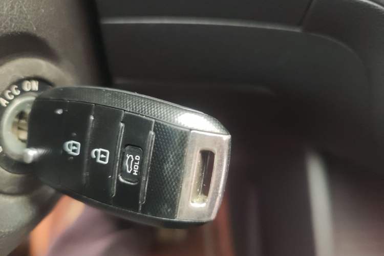 Used Kia K3 2013 1.6L Manual GLS