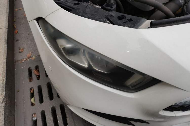 Used Mercedes-Benz A-Class 2019 A 200 L Sport Sedan Right Front Headlight