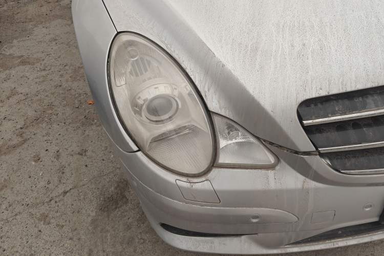 Used Mercedes-Benz R-Class 2010 R 350 L 4MATIC Grand Edition