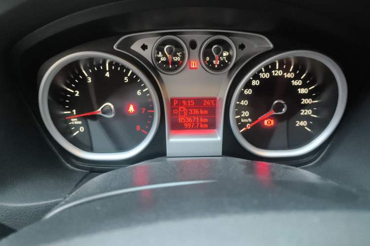 Used Ford Focus 2013 Hatchback Classic 1.8L Automatic Base Model
