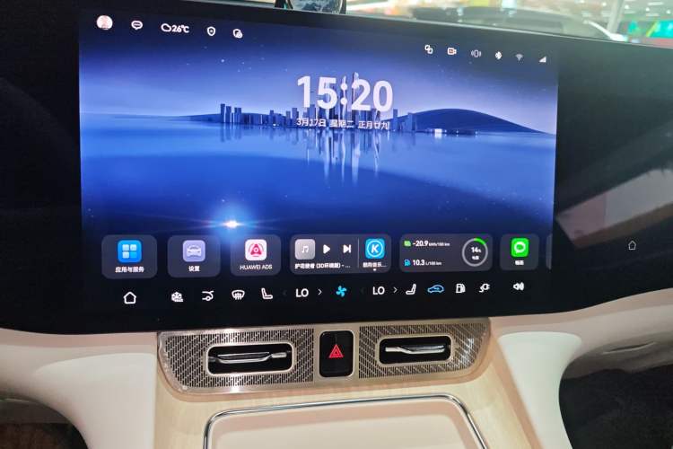 Used Hima AITO M8 2025 Extended-Range Max+ Version 53.4 kWh 5-Seater Edition