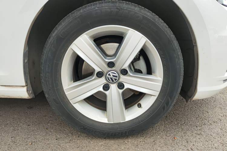 Used Volkswagen Golf 2018 1.6L Manual Fashion Edition
