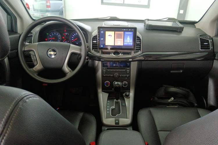 Used Chevrolet Captiva 2013 2.4L Two-Wheel Drive City Edition 7-Seater
