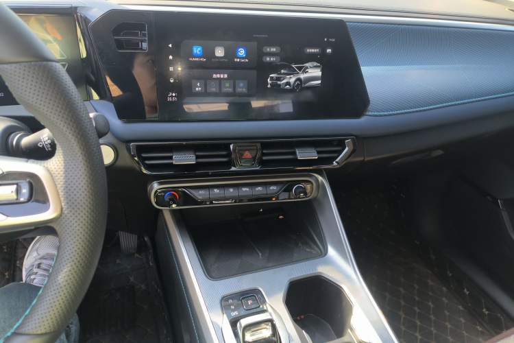 Used GAC Trumpchi GS3 2023 Shadow Speed 270T Enjoyment Edition Audio And AC Panel