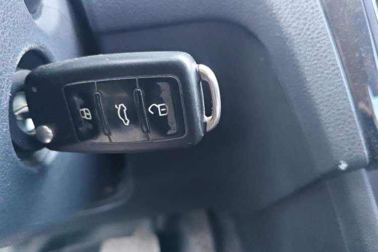 Used Skoda Rapid Spaceback 2014 1.6L Automatic Enjoyment Edition Vehicle Key