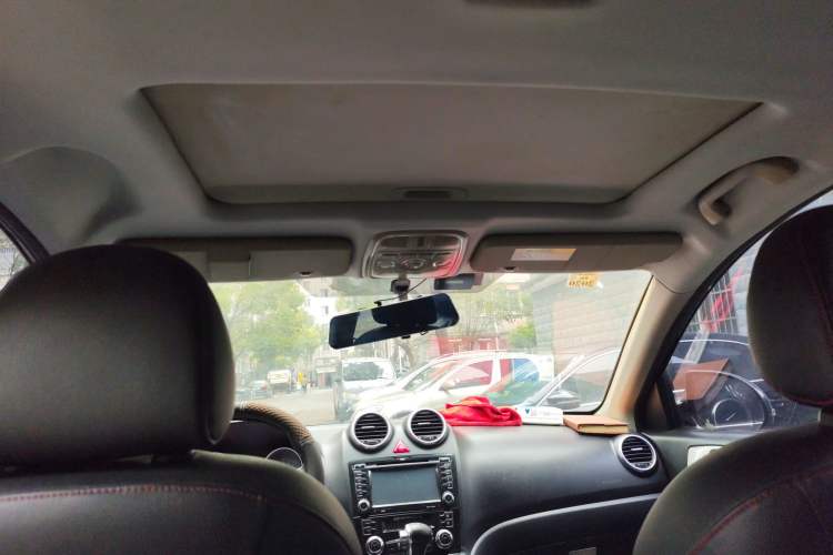 Used Haval H6 2016 Upgraded Model 1.5T Automatic Two-Wheel Drive Elite Version