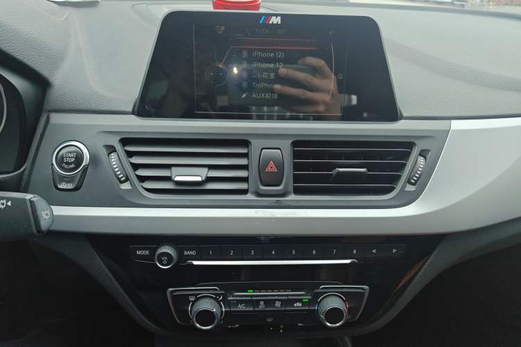 Used BMW 1 Series 2017 118i Fashion Model Audio And AC Panel