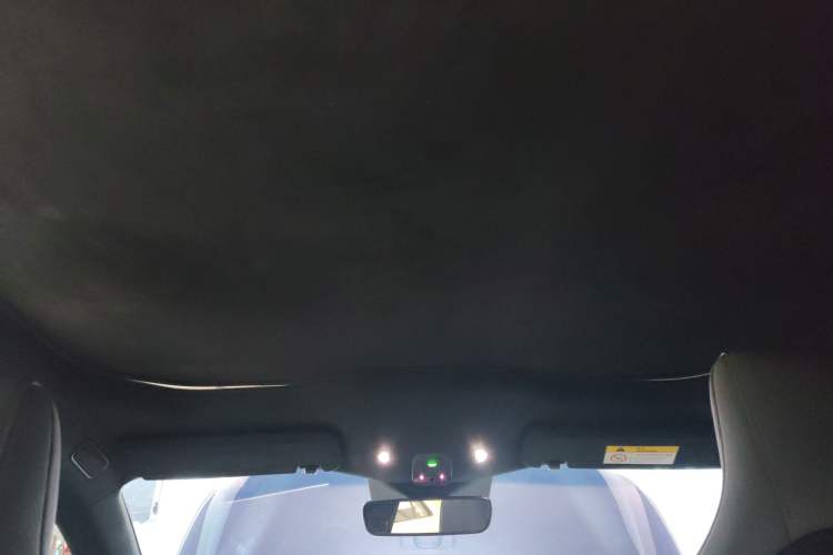 Used Nio ET5T 2024 75kWh Touring Headliner