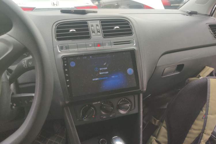 Used Volkswagen Polo 2018 1.5L Automatic Advanced Driving Model Audio And AC Panel