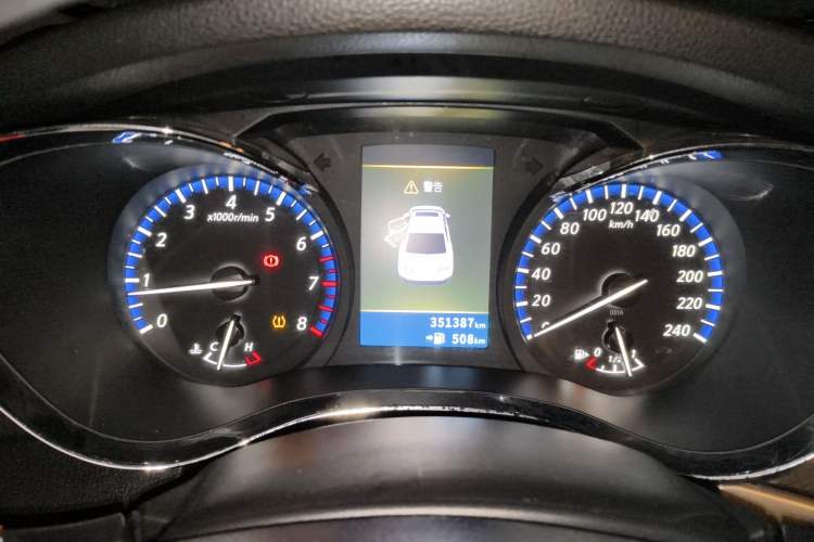 Used Venucia D60 2018 1.6L Manual Smart Connect Elite Edition