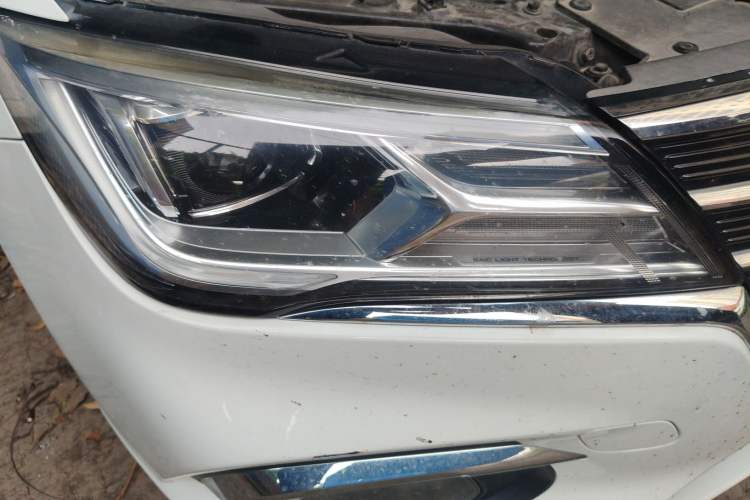 Used Roewe i5 2019 1.5L Manual 4G Connectable Langhao Edition Right Front Headlight