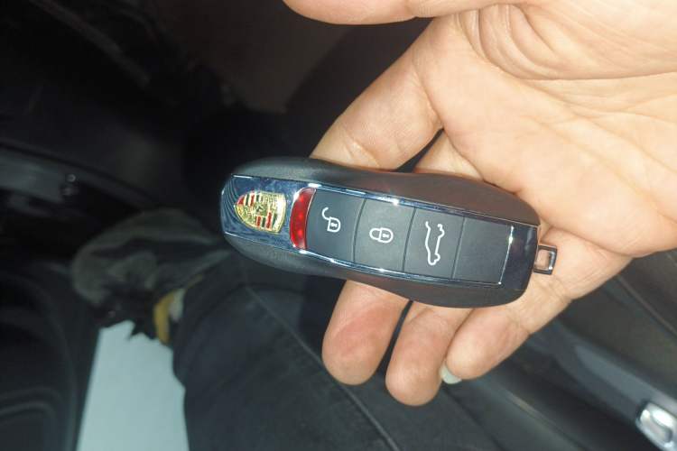 Used Porsche Macan 2017 Macan 2.0T Vehicle Key