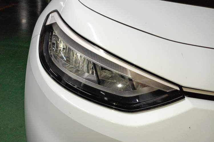 Used Volkswagen ID.3 2021 Pure Edition Right Front Headlight