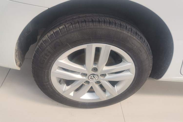 Used Volkswagen Jetta 2019 Dream Edition 1.5L Automatic Fashionable Version
