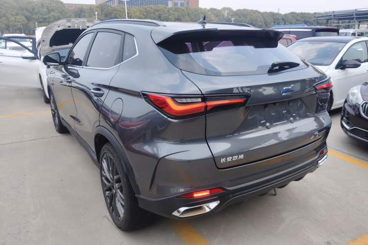 Used CHANGAN OSHAN X5 2021 1.5T DCT Flagship Edition Exterior 2