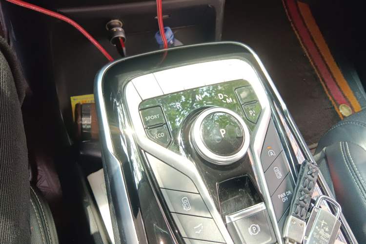 Used SAIC MAXUS G20 2020 2.0T Gasoline Automatic Luxury Executive Edition
