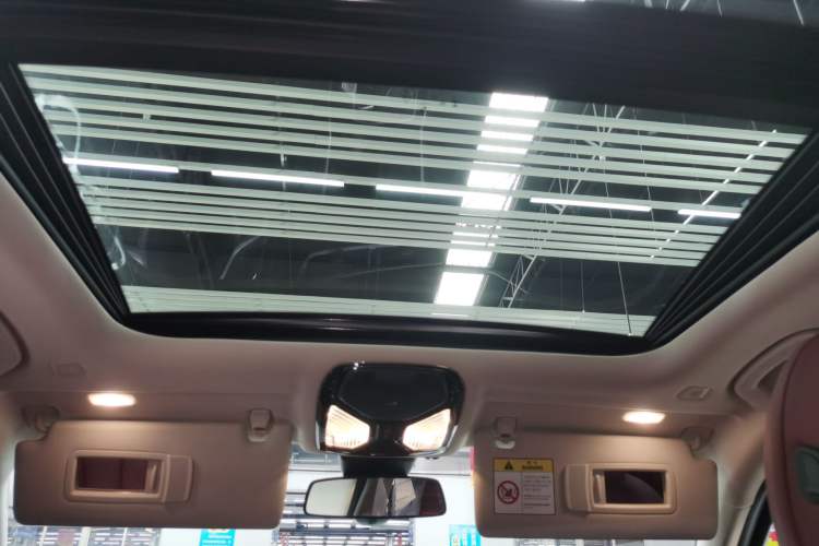Used BMW 3 Series 2024 325Li M Sport Package Headliner
