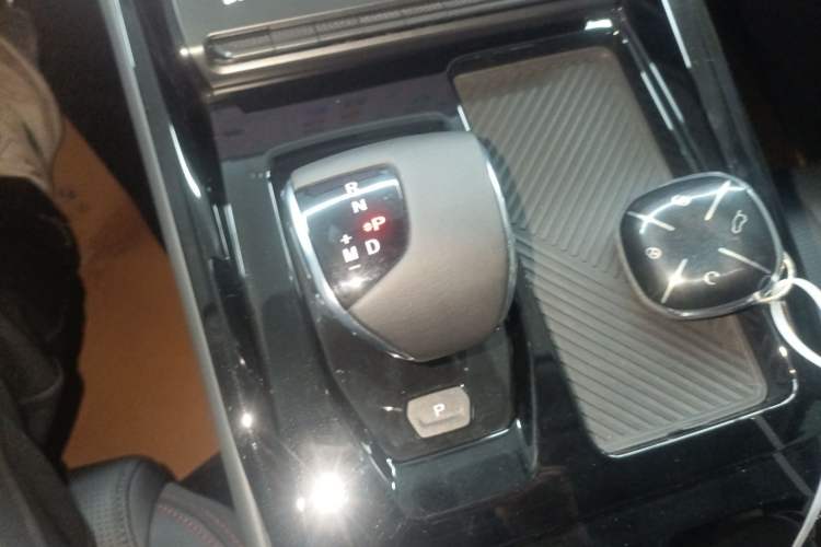 Used JETOUR Dashing 2025 1.5T DCT Luxury Edition