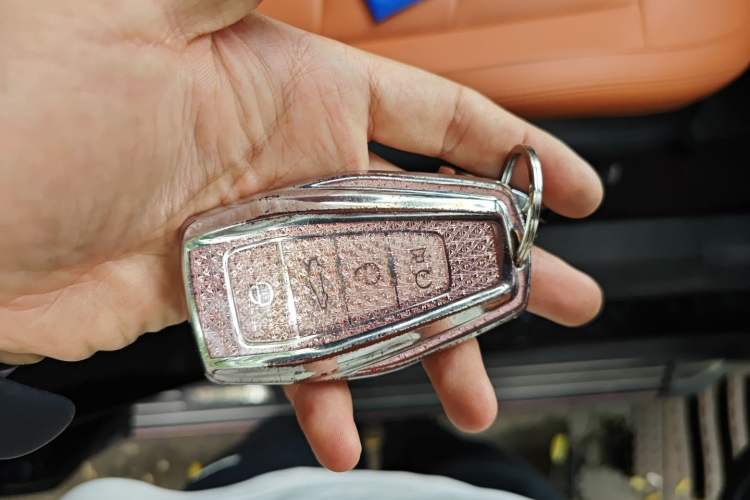 Used Geely Auto Haoyue L 2024 2.0T DCT Flagship Version