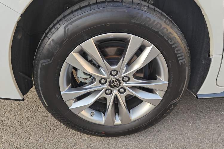 Used Toyota Sienna 2021 2.5L Hybrid Ultimate Edition