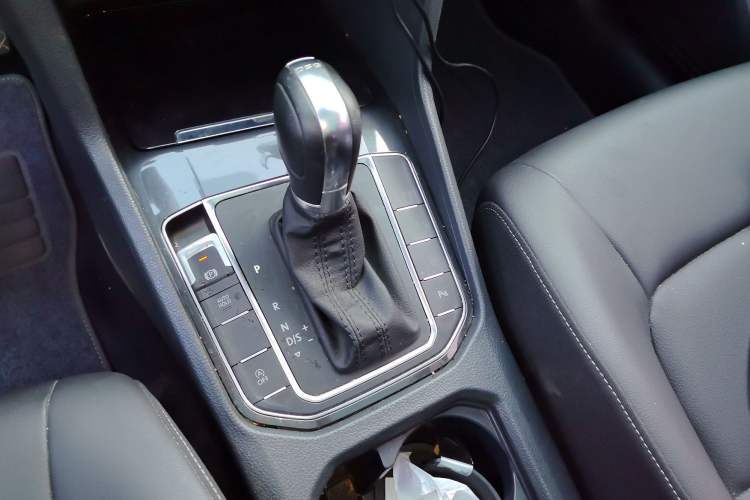 Used Volkswagen Golf Sportsvan 2019 280TSI Automatic Trendy Model China VI Standard