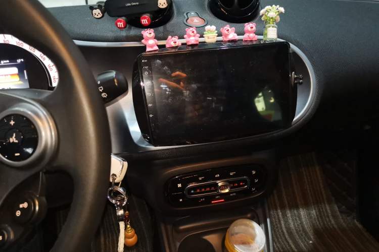 Used smart forfour 2016 1.0L 52 kW Passion Edition
