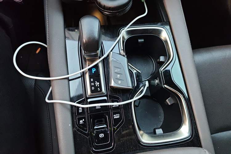 Used Lexus RX New Energy 2023 450h+ Four-Wheel Drive Enjoyment Edition Gear Lever