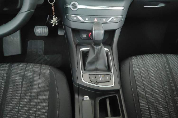 Used Peugeot 308S 2015 1.2T Automatic Jingchi Edition