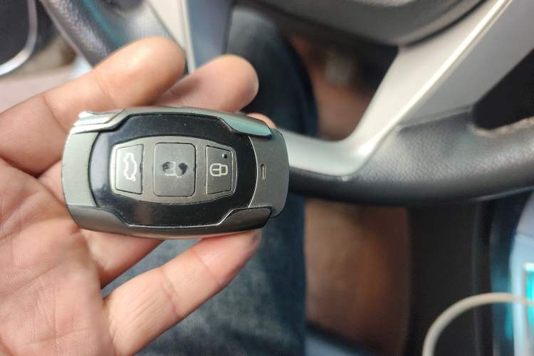 Used BYD Surui 2014 1.5L Manual Luxury Model
