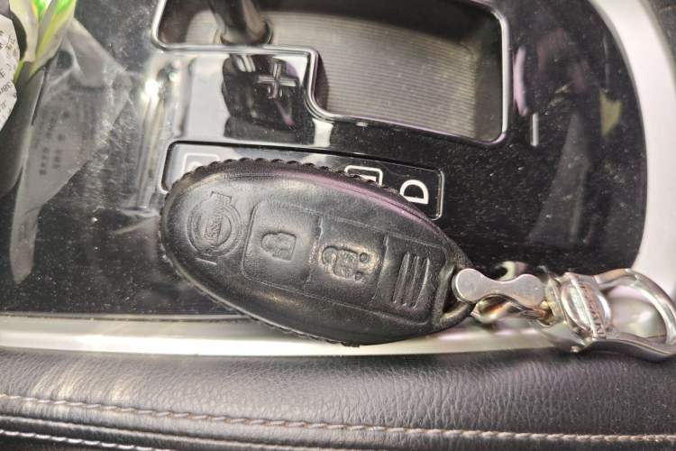 Used Nissan X-Trail 2015 2.0L CVT Comfort MAX Edition 2WD
