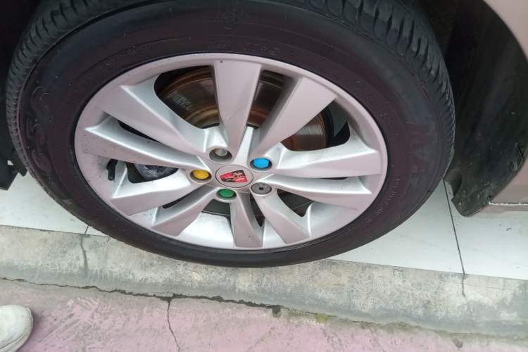 Used Roewe 360 2015 1.5L Automatic Luxury Edition