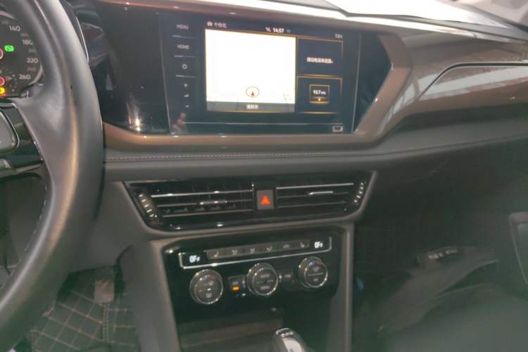 Used Volkswagen Tharu 2020 280TSI Two-Wheel Drive Luxury Edition China VI Standard