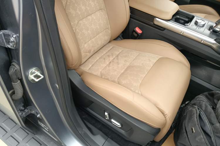 Used JETOUR Traveler 2025 2.0TD Automatic XWD Conquest+
