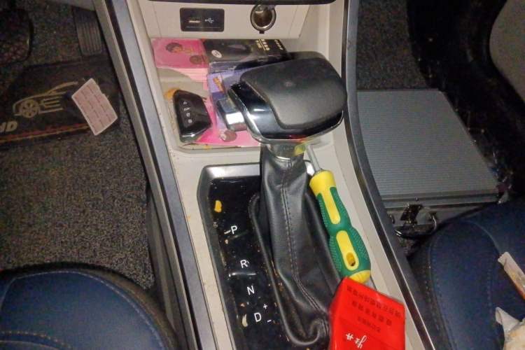 Used Chery Tiggo 3X 2023 1.5L CVT Fashion Edition Gear Lever