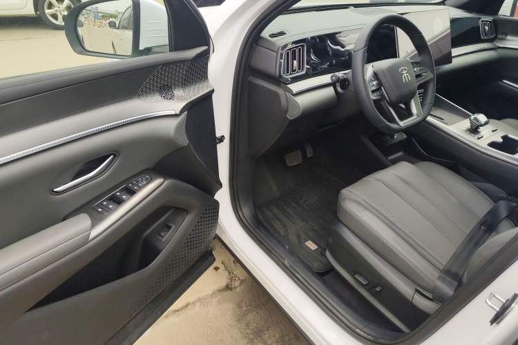 Used BYD Song Pro New Energy 2025 Second-Generation Intelligent Driving Version DM-i 115KM Excellence Edition Driver Seat