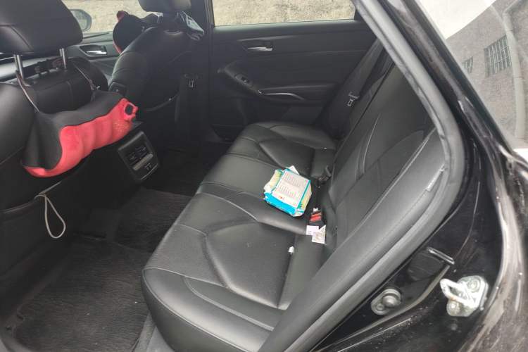 Used Toyota Avalon 2019 2.0L Luxury Edition China VI Standard
