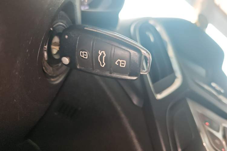 Used Chery Arrizo 5 2016 1.5L Manual Lingchao Edition
