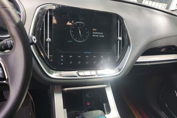 Used JETOUR X70 2020 1.5T DCT Comfort Edition 5-seater