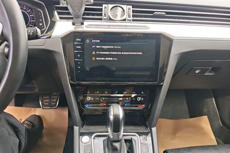 Used Volkswagen Magotan GTE Plug-in Hybrid 2022 GTE Luxury Model
