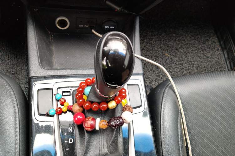 Used Hyundai Mistra 2014 1.8L Automatic Smart GLS Gear Lever