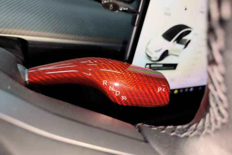 Used Tesla Model Y 2021 Long-Range All-Wheel-Drive Version