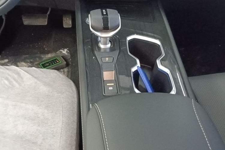 Used Changan CS75 2026 Model PRO 1.5T DCT Prestige 7-Seater