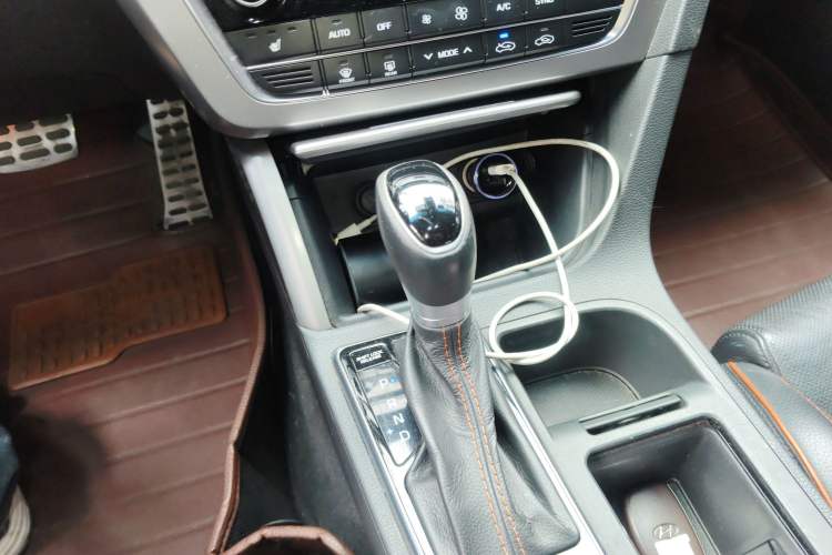 Used Hyundai Sonata 2015 1.6T GLX Advanced Model
