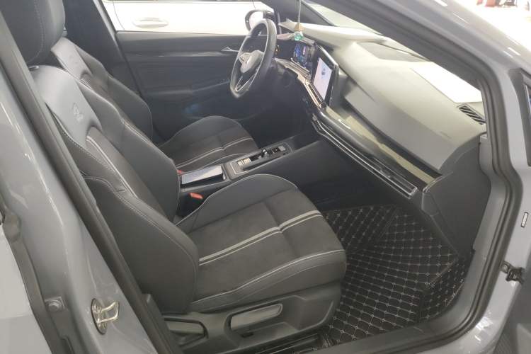 Used Volkswagen Golf 2023 280TSI DSG R-Line Lite