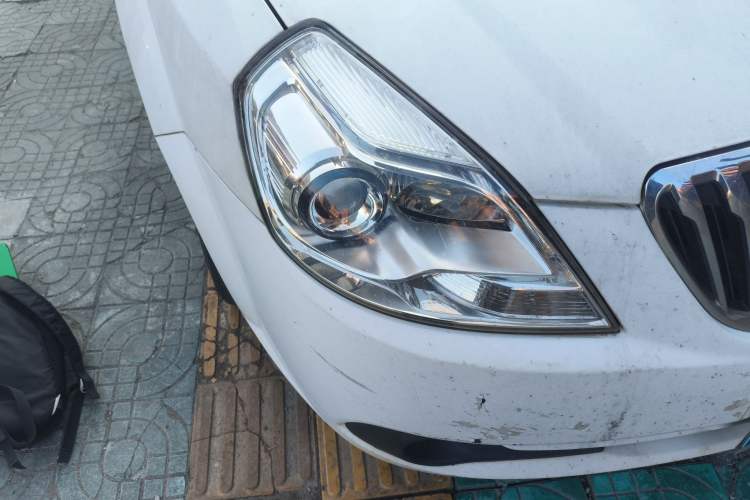 Used Buick Excelle 2013 1.5L Automatic Classic Model
