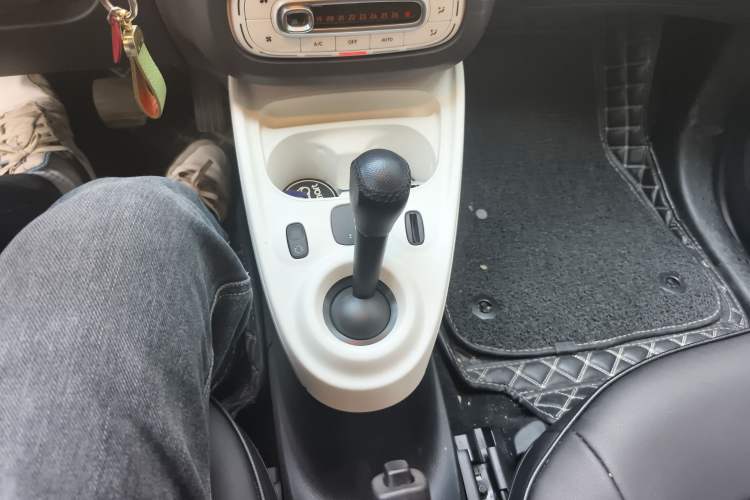 Used smart forfour 2018 1.0L 52kW Passion Edition