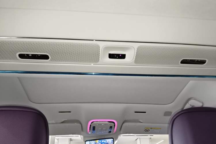 Used Hima S800 2025 Model, Pure Electric Starlight Premium Edition, 5 Seats Headliner