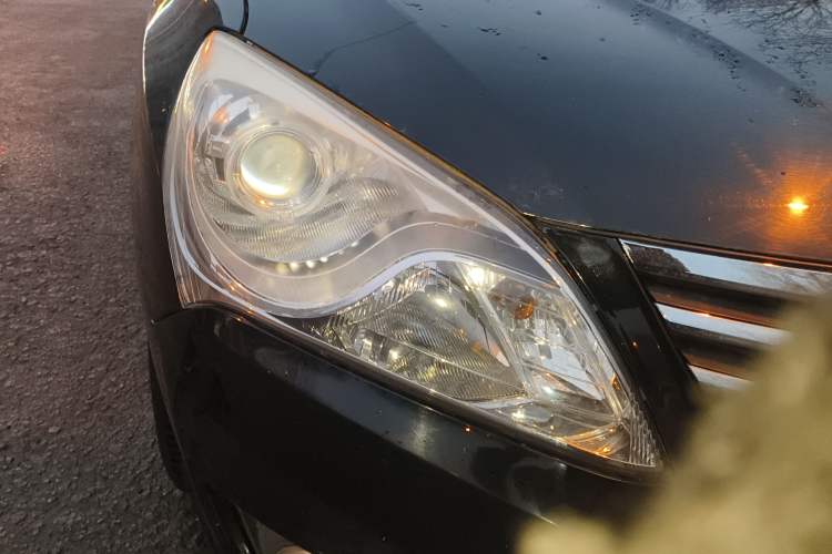 Used Hyundai Celesta 2016 1.6L Manual Joy Edition